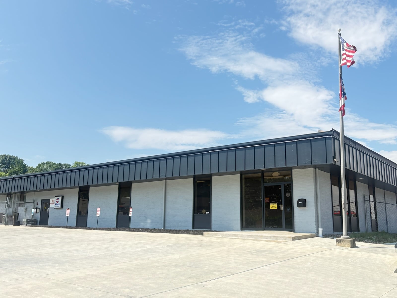 Back of the R&R Truck sales building